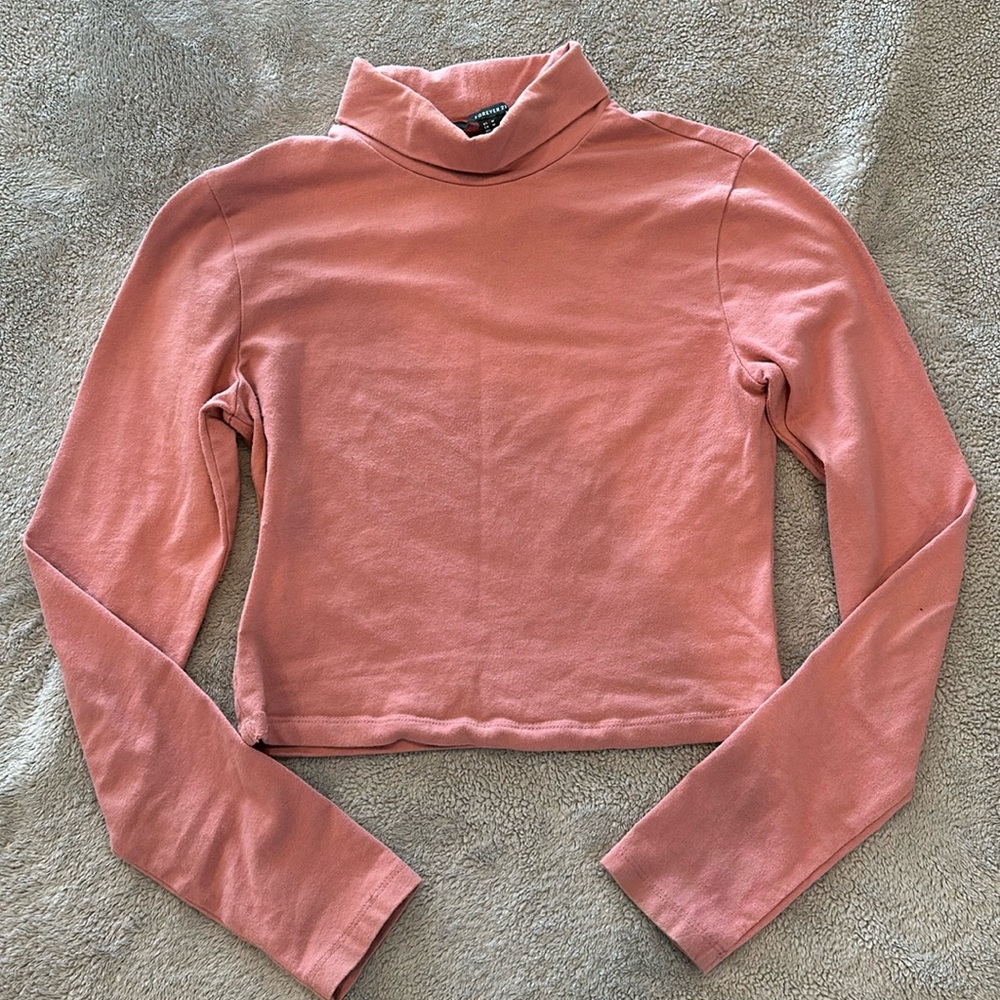 Forever21 Pink Long Sleeve Crop Top